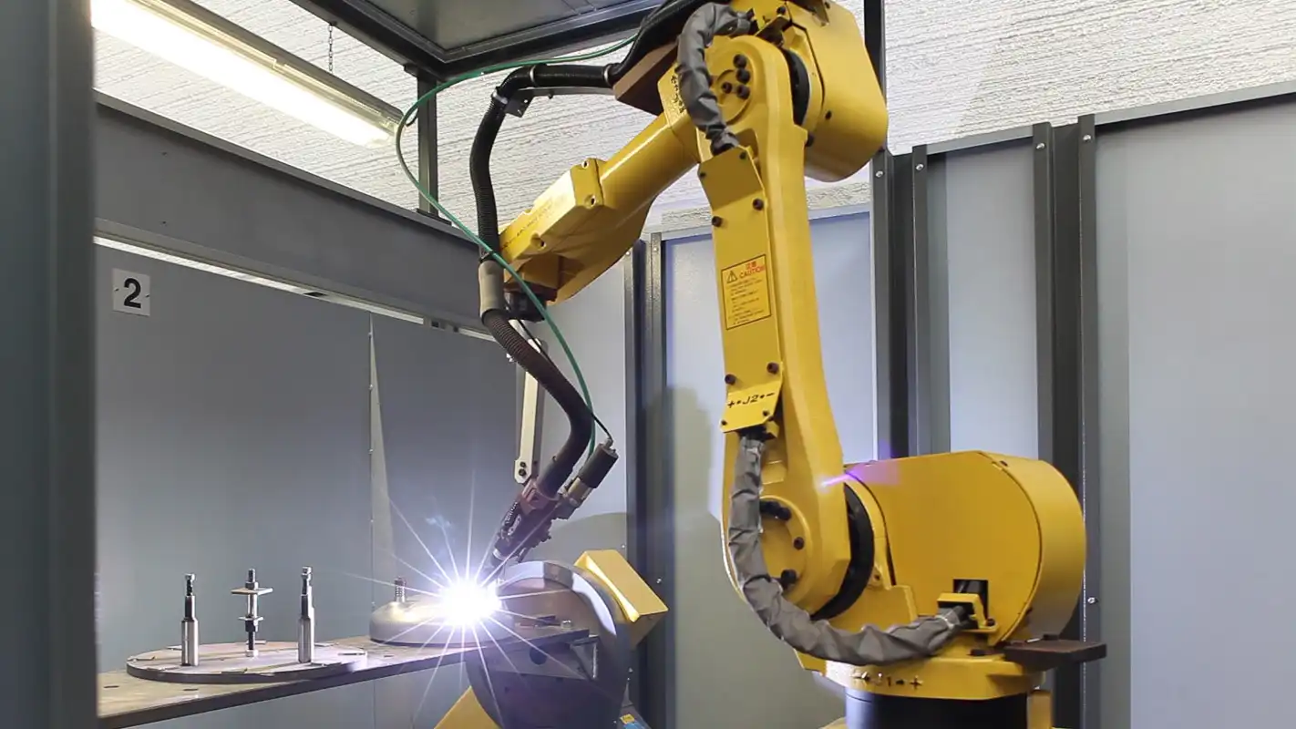 robot industriale saldature acciaio robot industriale saldature acciaio